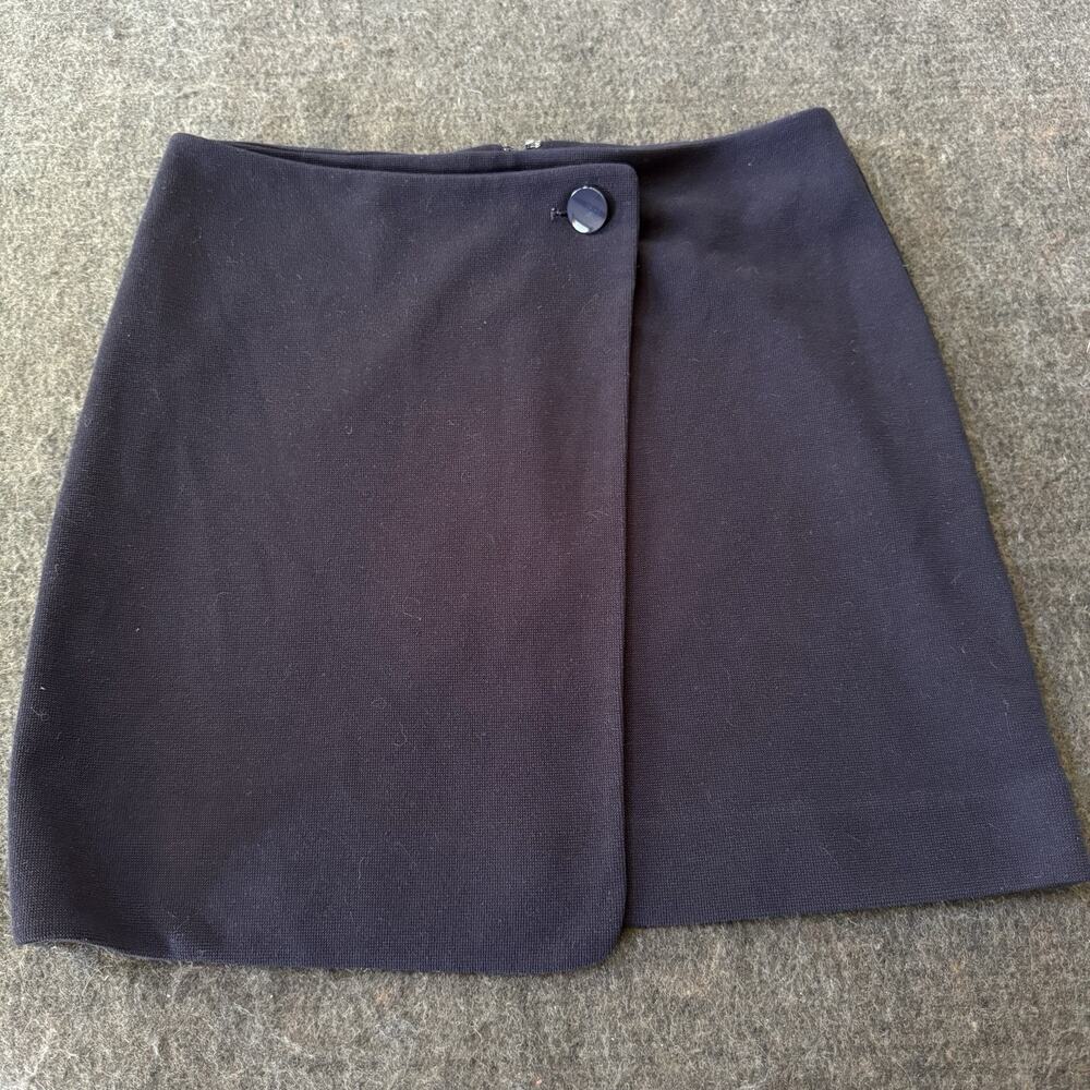 LOFT Size 8 Black Mini Skirt Classic Button Front Detail - Office To Evening
